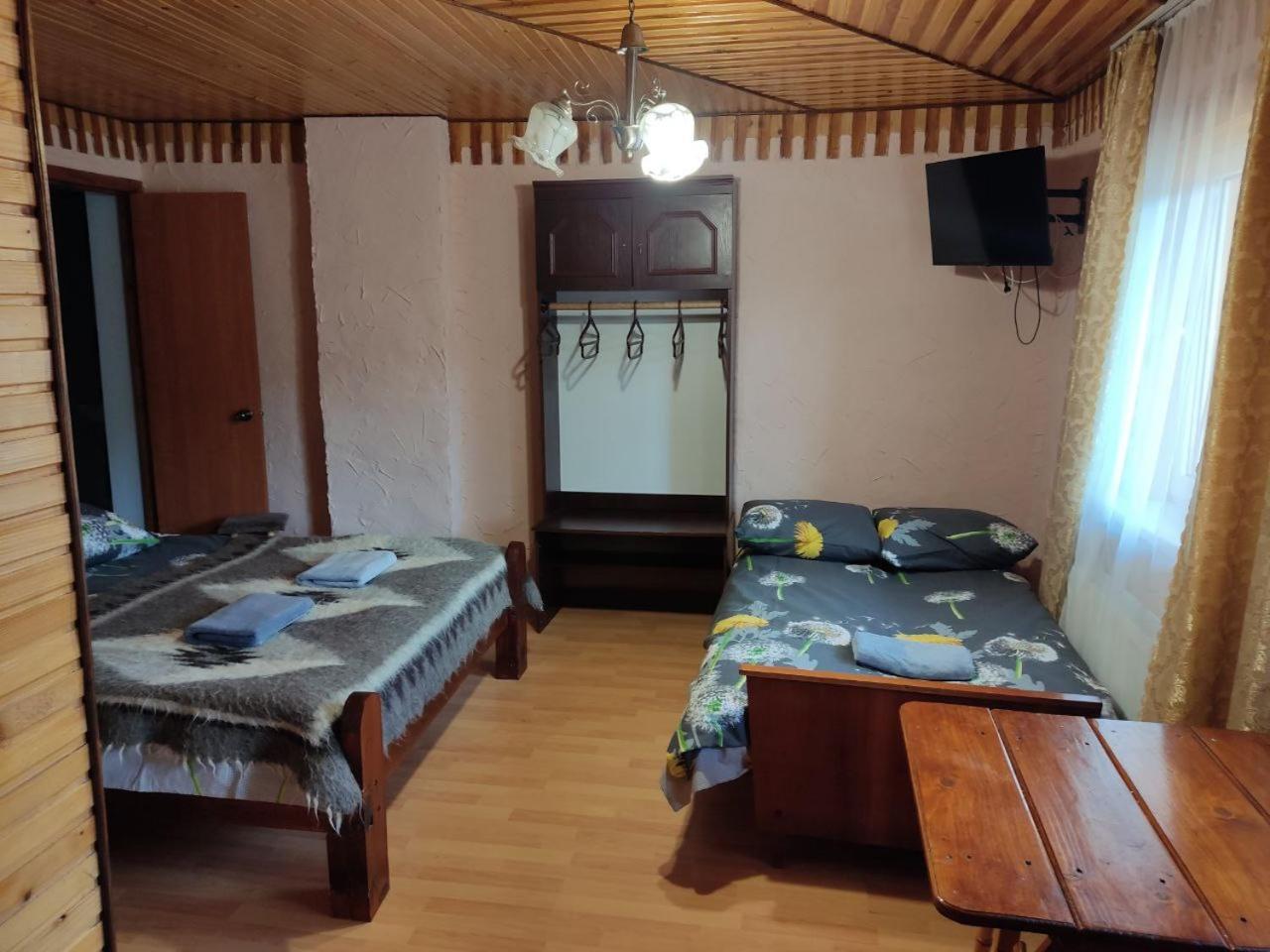 V Ulyanu Hotel Jaremtsje Buitenkant foto